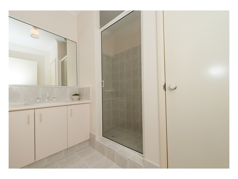 9/20 Baruna Court, Halls Head WA 6210