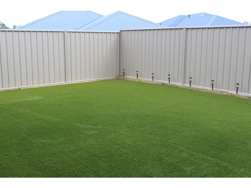 6 Wentworth Heights, Meadow Springs WA 6210