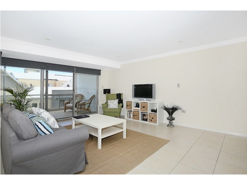 18/1 Breakwater Parade, Mandurah WA 6210