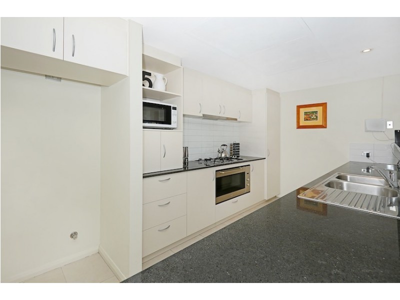 18/1 Breakwater Parade, Mandurah WA 6210