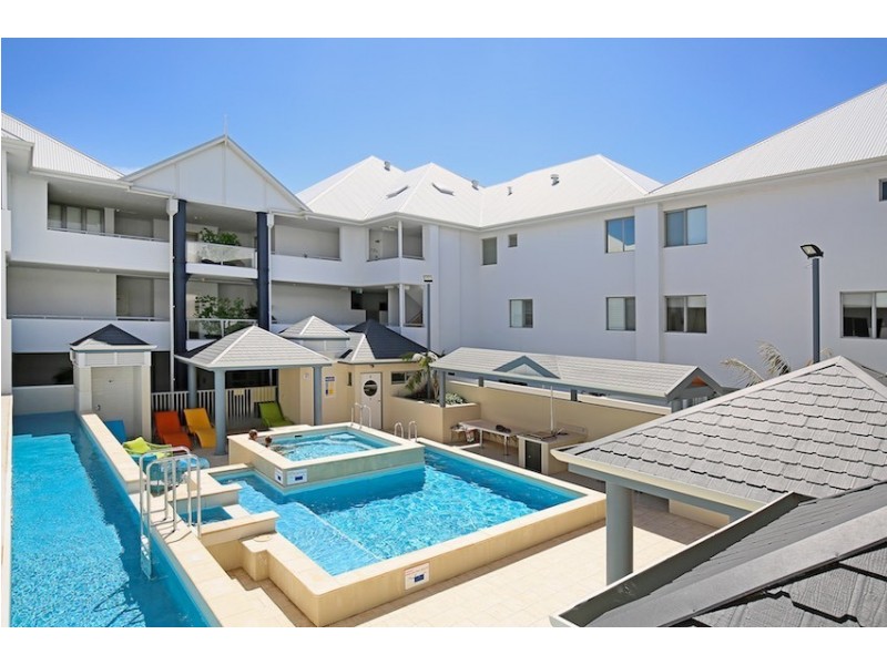 18/1 Breakwater Parade, Mandurah WA 6210