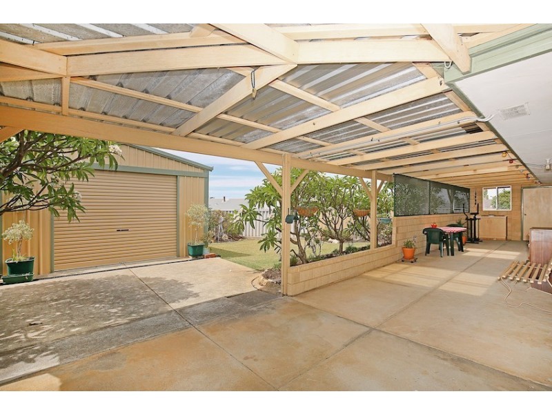 12 Norwich Close, Greenfields WA 6210