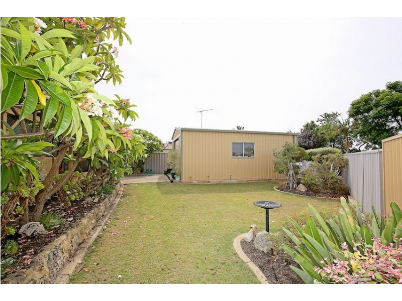 12 Norwich Close, Greenfields WA 6210