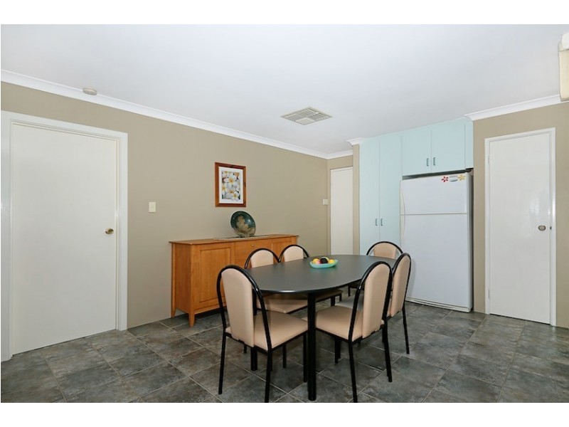 12 Norwich Close, Greenfields WA 6210