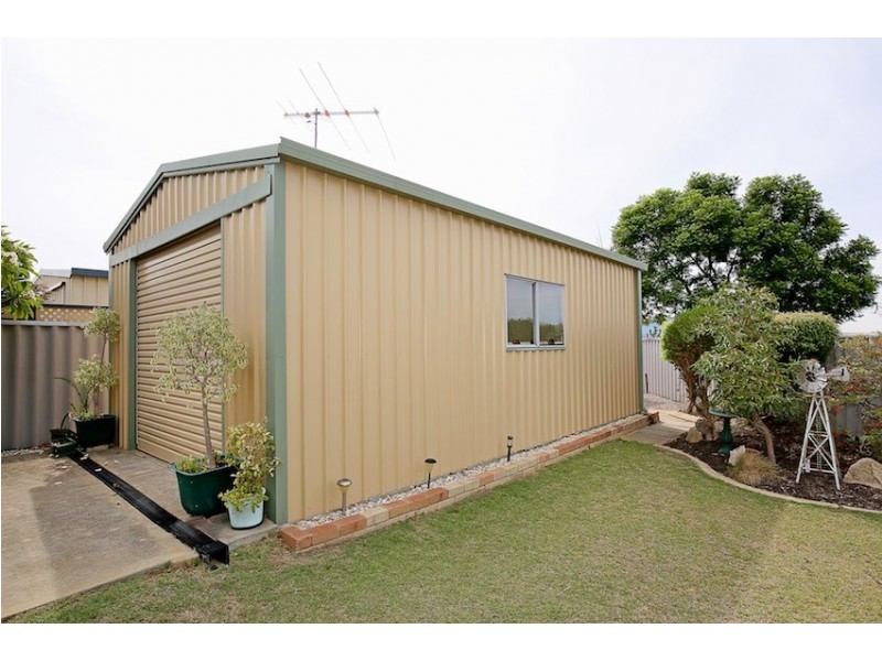 12 Norwich Close, Greenfields WA 6210