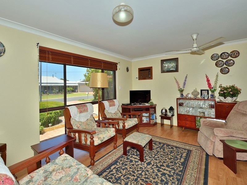 8 Deering Drive, North Yunderup WA 6208