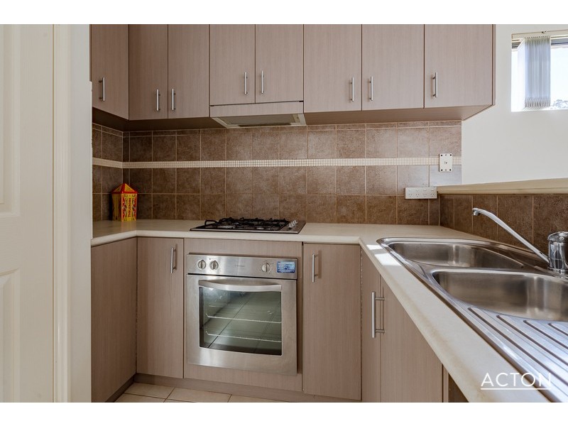 79/27 Meadow Springs Drive, Meadow Springs WA 6210