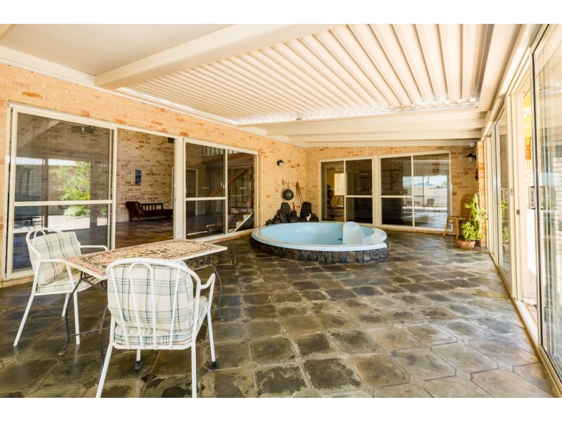 15 Candelo Loop, Greenfields WA 6210