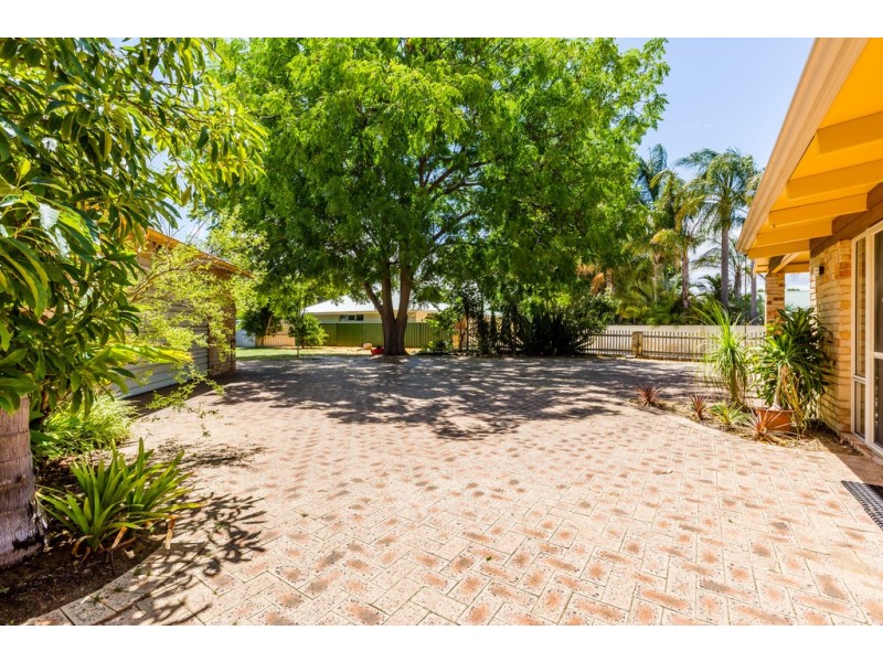 15 Candelo Loop, Greenfields WA 6210