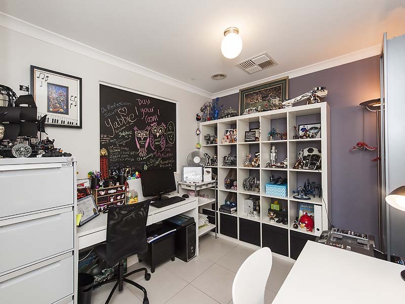 22 Ferncliffe Parkway, Meadow Springs WA 6210