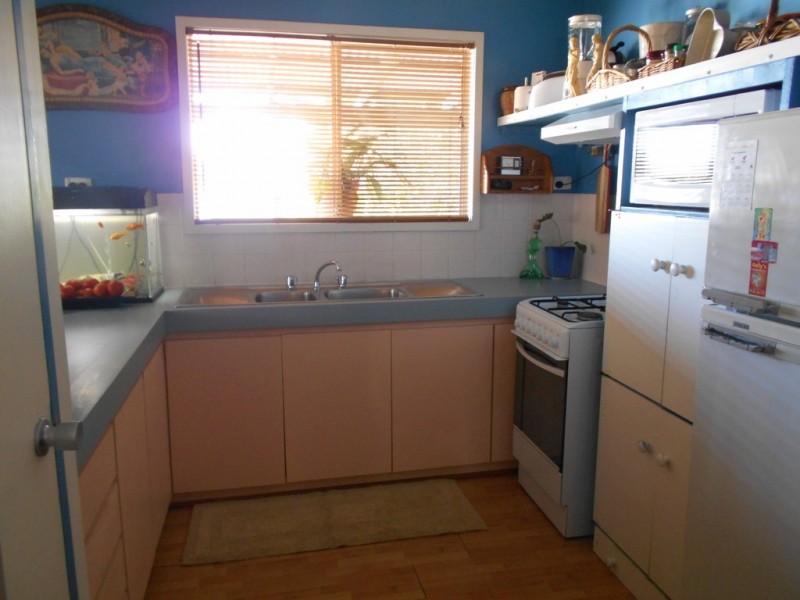 11 Winya Way, Falcon WA 6210