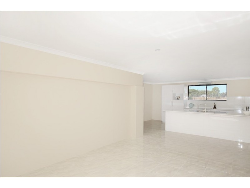 99A and 99B Oakleigh Drive, Erskine WA 6210