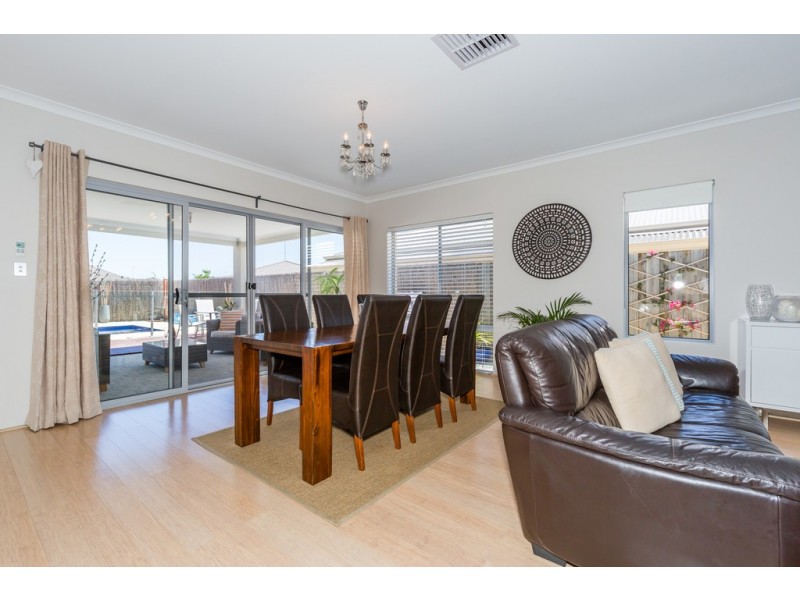17 Tectona Way, Halls Head WA 6210