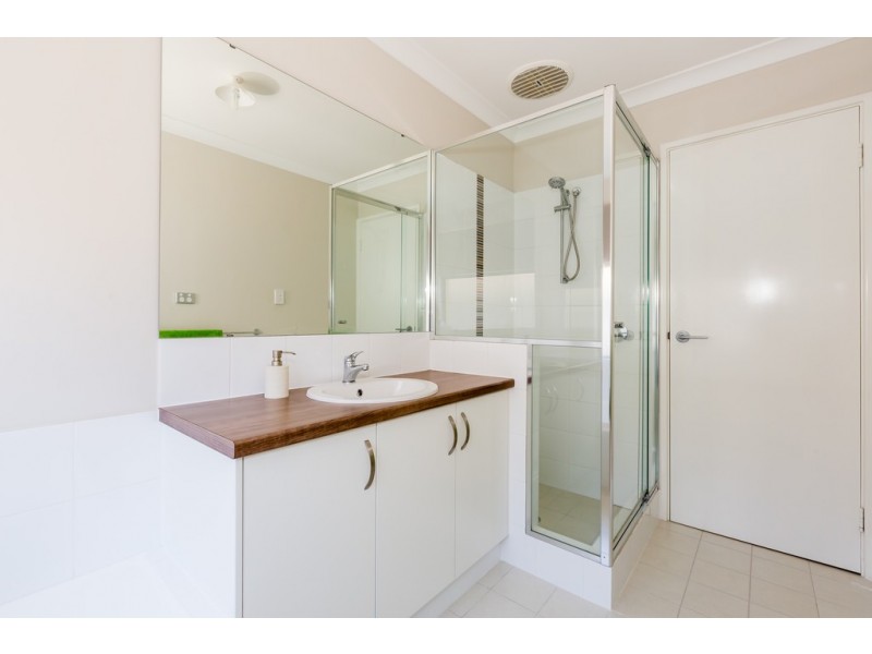 17 Tectona Way, Halls Head WA 6210
