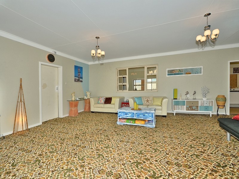 27a Cooranga Road, Falcon WA 6210