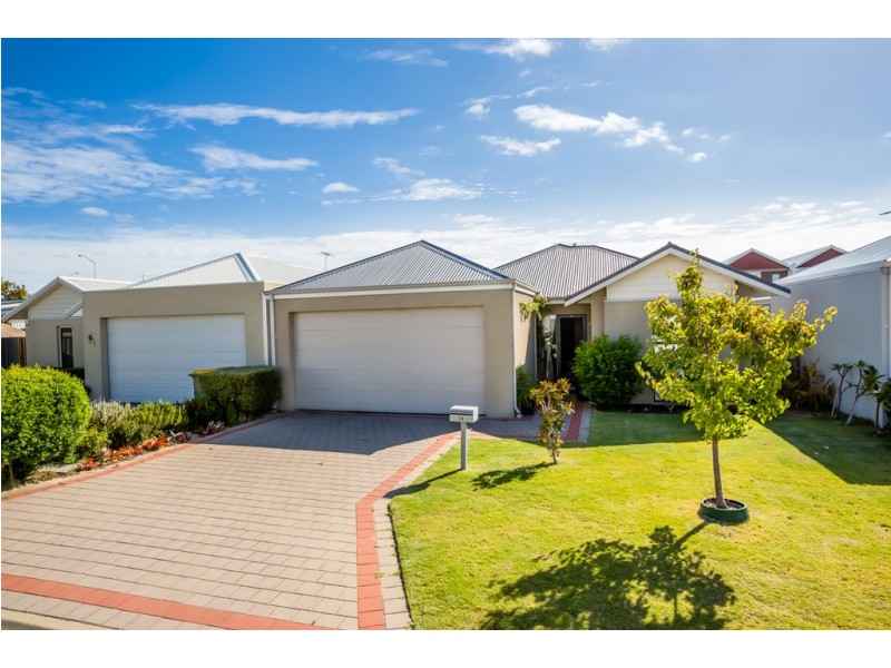 14 Butcherbird Loop, Erskine WA 6210