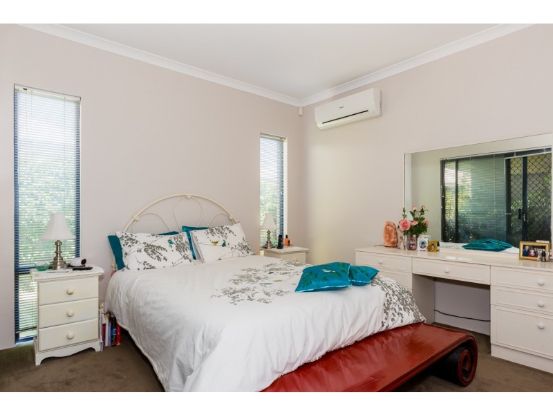 14 Butcherbird Loop, Erskine WA 6210