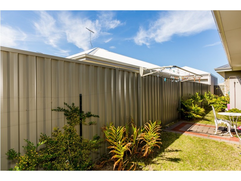 14 Butcherbird Loop, Erskine WA 6210