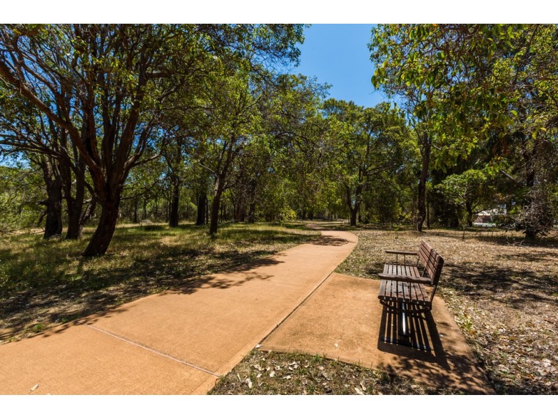 14 Butcherbird Loop, Erskine WA 6210