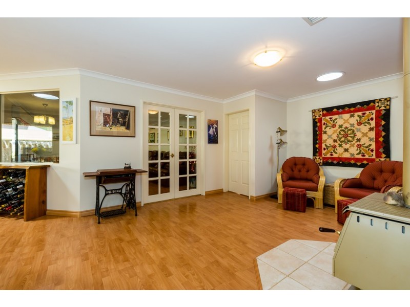 25 Grayswood Retreat, Erskine WA 6210