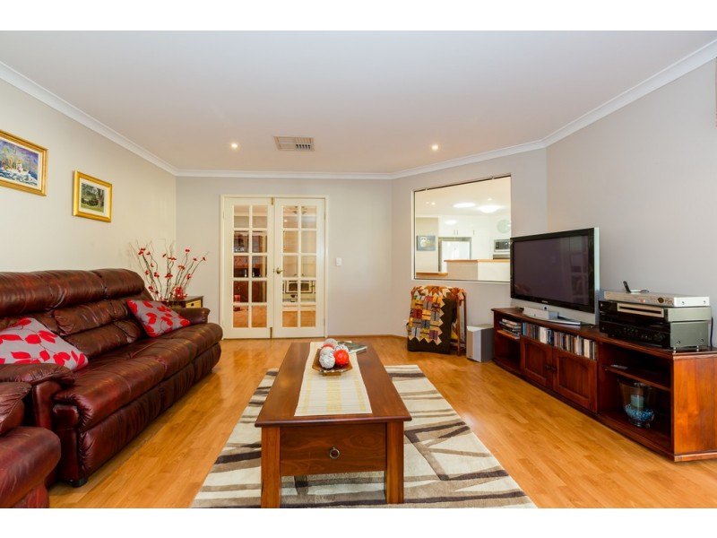 25 Grayswood Retreat, Erskine WA 6210