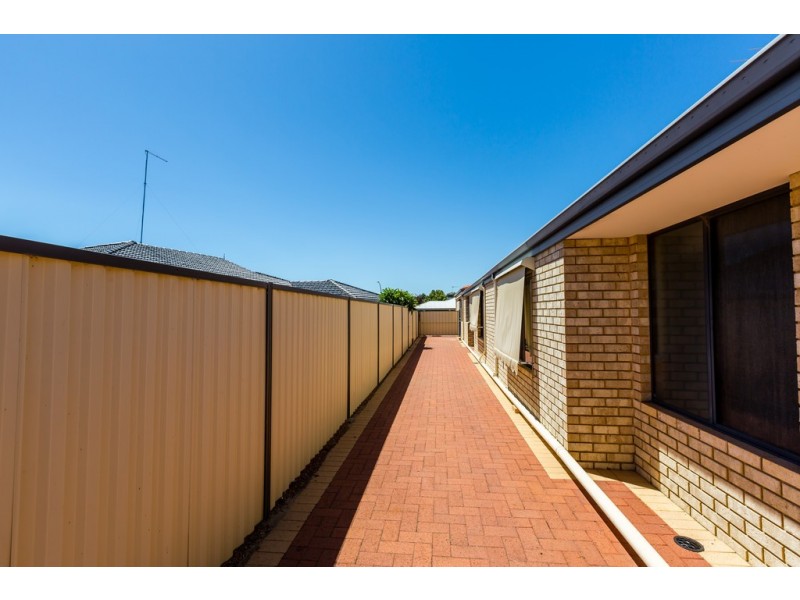 25 Grayswood Retreat, Erskine WA 6210