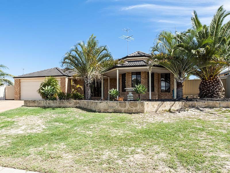 14 Waxberry Close, Halls Head WA 6210