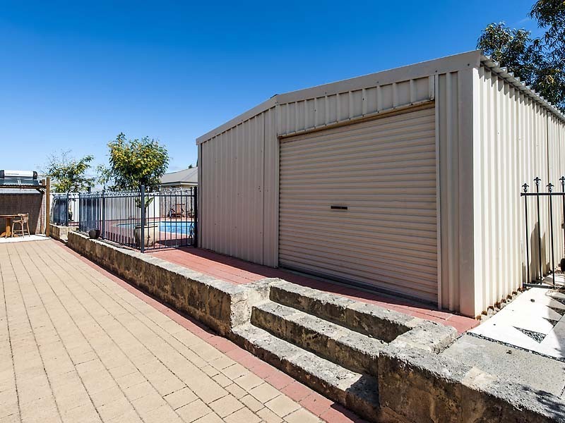 14 Waxberry Close, Halls Head WA 6210