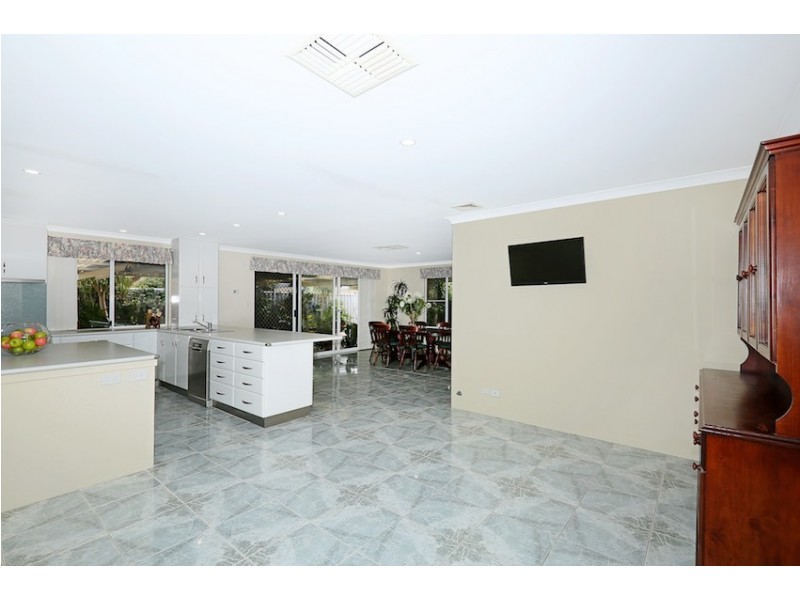 3 Birtles Grove, Erskine WA 6210