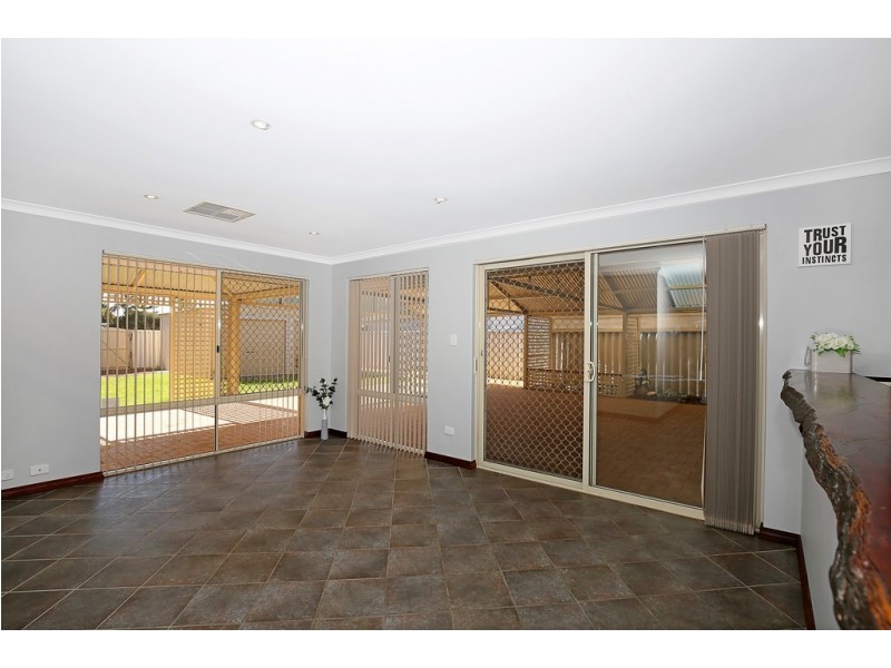 2 Olympus Rise, Greenfields WA 6210