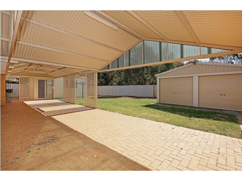2 Olympus Rise, Greenfields WA 6210