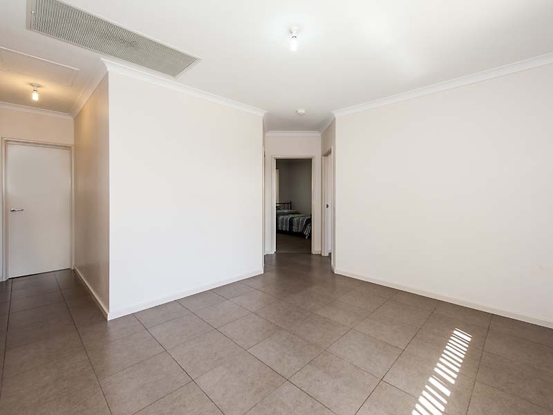 94 Hudson Drive, Dudley Park WA 6210