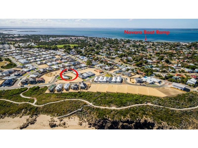 52 Torwood Edge, Halls Head WA 6210