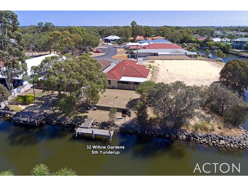 32 Willow Gardens, South Yunderup WA 6208