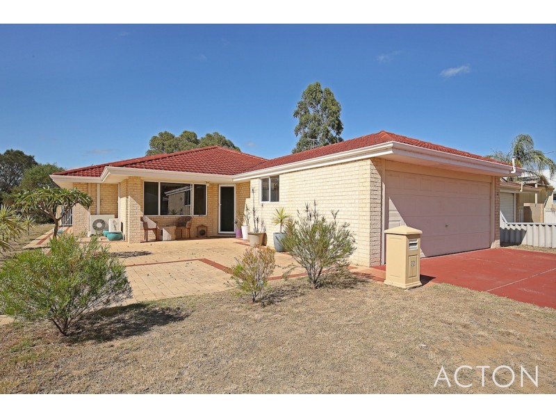 32 Willow Gardens, South Yunderup WA 6208