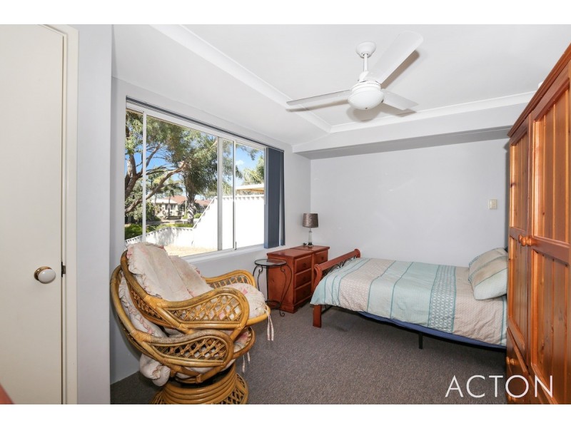 32 Willow Gardens, South Yunderup WA 6208