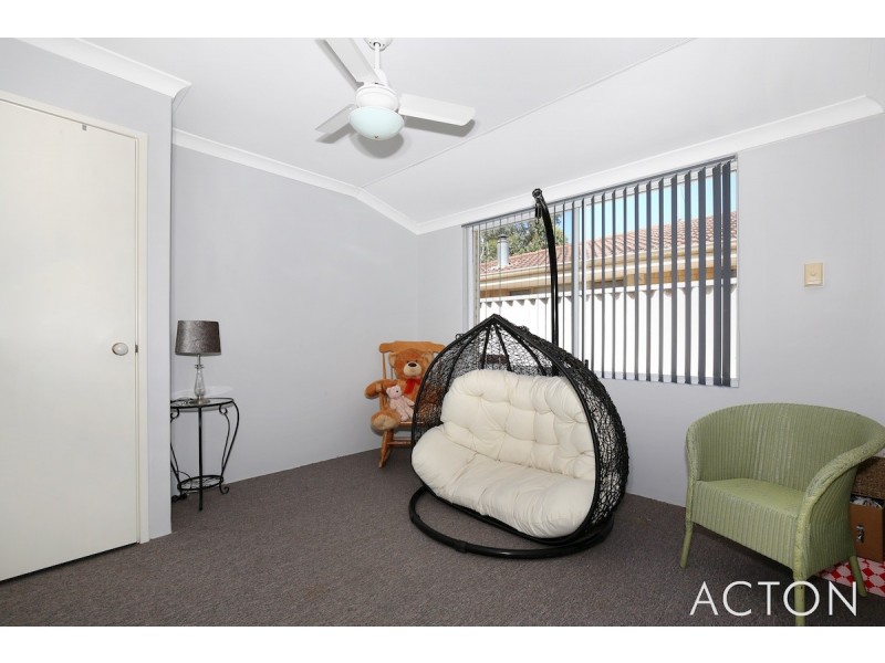 32 Willow Gardens, South Yunderup WA 6208
