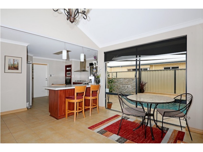 34 Dampier Avenue, Falcon WA 6210