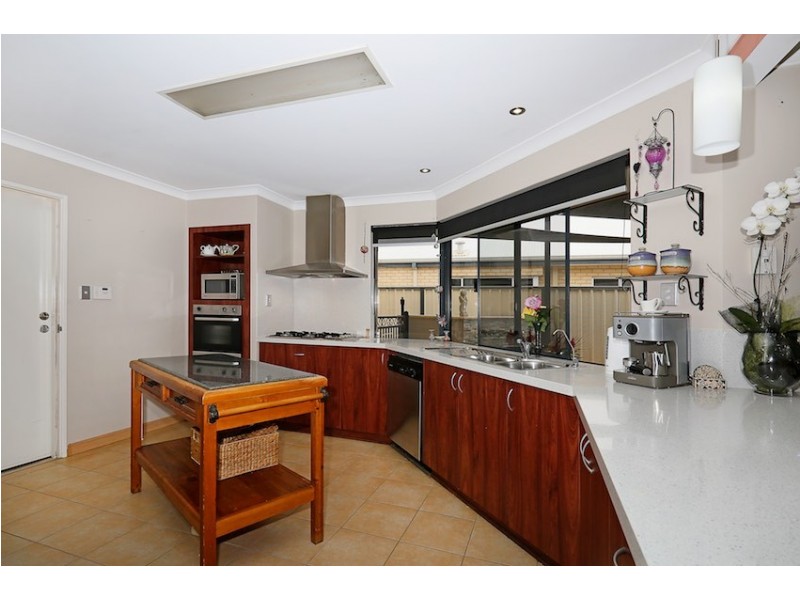 34 Dampier Avenue, Falcon WA 6210