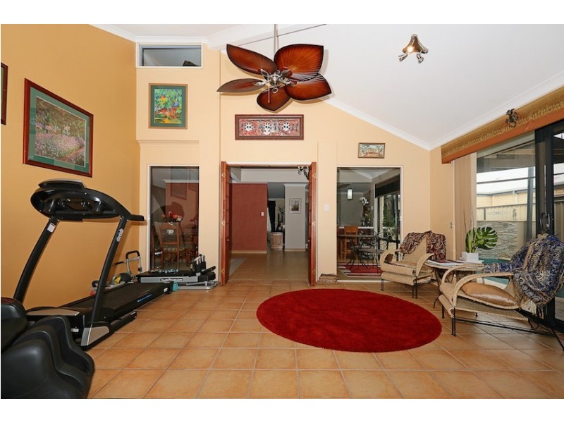 34 Dampier Avenue, Falcon WA 6210