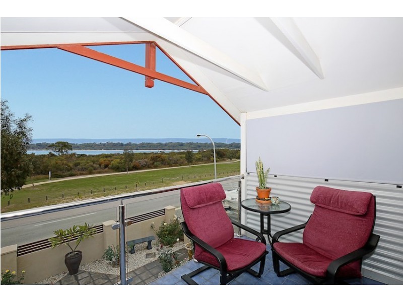 34 Dampier Avenue, Falcon WA 6210