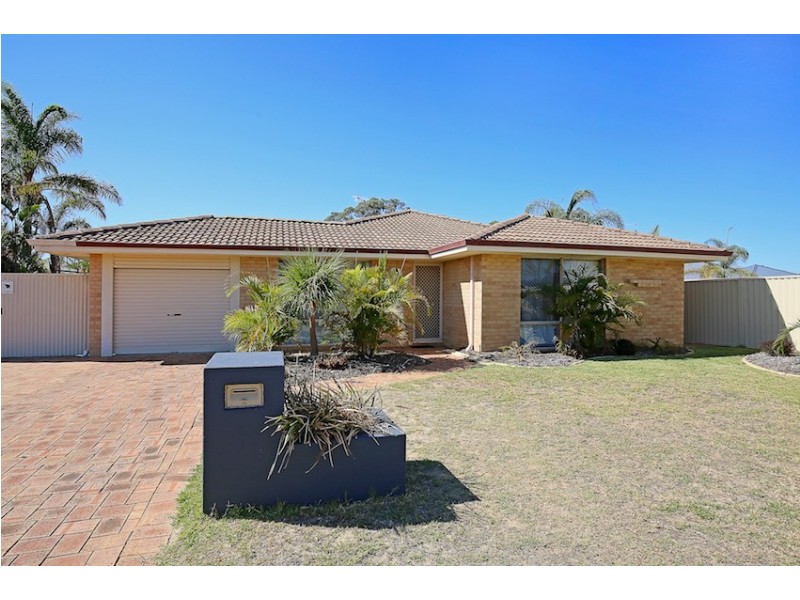 4 Shanto Court, Dudley Park WA 6210