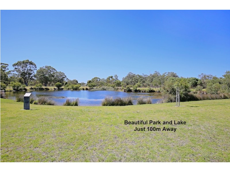 4 Shanto Court, Dudley Park WA 6210