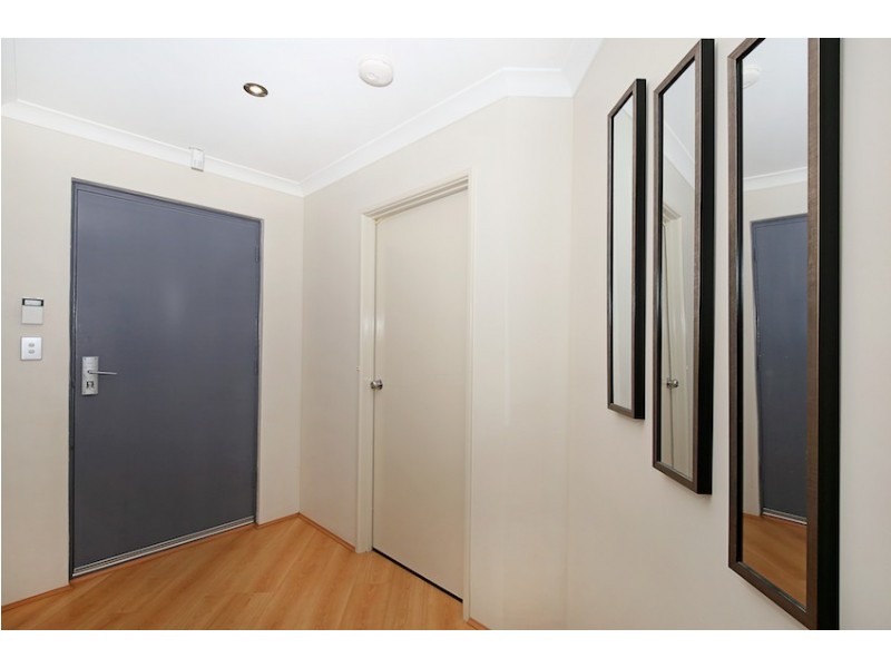 98 Hudson Drive, Dudley Park WA 6210