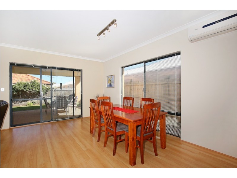 98 Hudson Drive, Dudley Park WA 6210