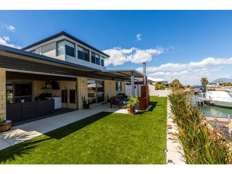 30 Erins Isle, Dudley Park WA 6210