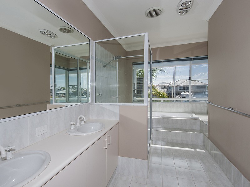 12/20 Baruna Court, Halls Head WA 6210