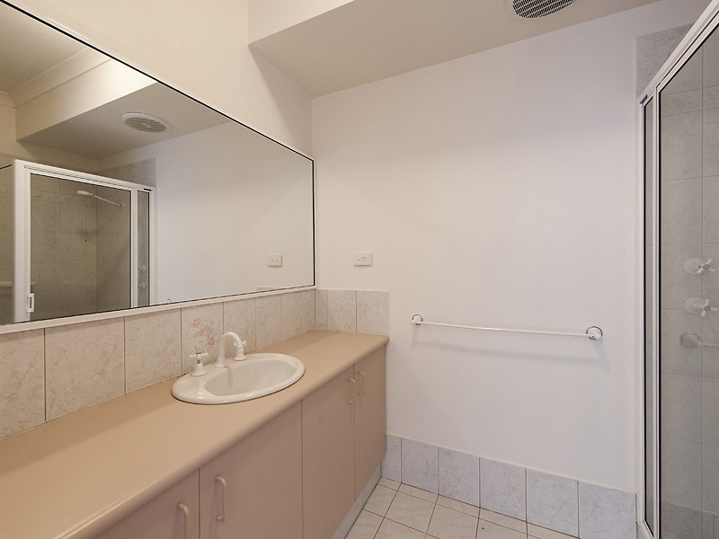 12/20 Baruna Court, Halls Head WA 6210