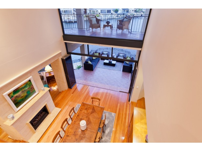 10 Santavea Mews, Halls Head WA 6210