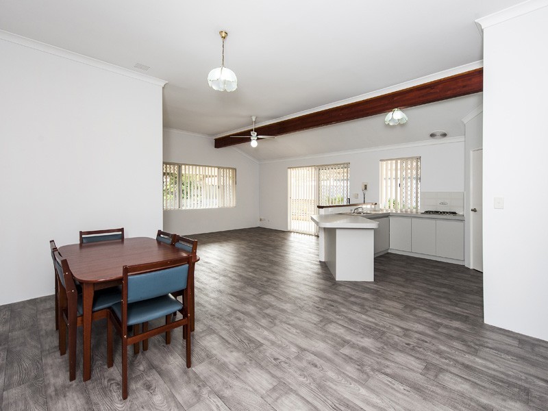 4 Tacoma Loop, Dudley Park WA 6210